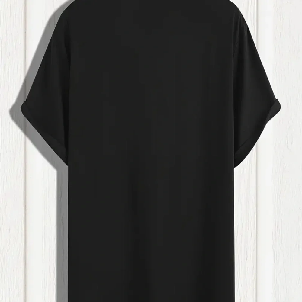 NEW Hello Kitty T-Shirt in Black and Red - Picture 2 of 3